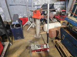 Powerbuilt Trolley Jack