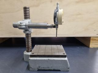 Dial Comparator Stand w/ Digital Indicator