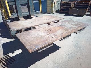 2 x Plate Steel Pallets