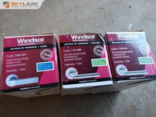 3x Windsor Branded Door Handles.