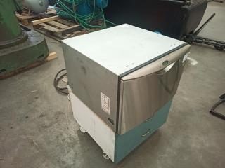 Fisher & Paykel Dish Washer on Cupboard