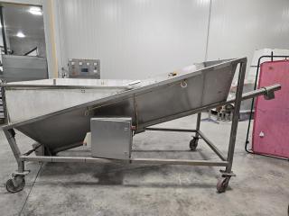 Stainless Bin with Spiral Conveyor
