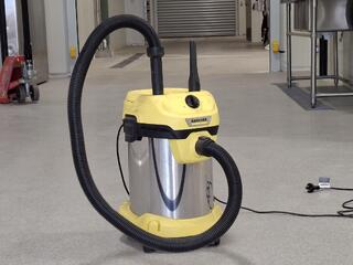 Karcher WD 2 Plus S Vacuum Cleaner