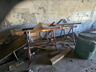 2 x Steel Stands