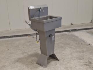 Stainless steel pedestal hand wash basin
