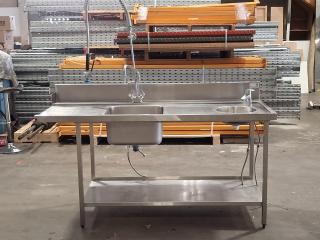 Stainless Steel Commercial Sink Unit with Taps
