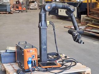 Kassow Robots RC02 Robot Arm w/ Controller