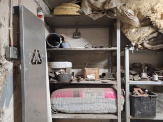 Shelf & Contents