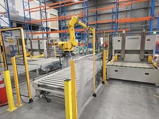 FANUC R-2000iC/165F Robot Palletising Cell with Hennopack Pallet Dispenser