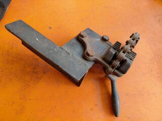 Record 161A Drop Forged Steel Chain Vise 