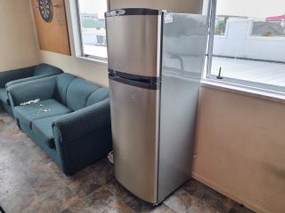 Whirlpool 241L Fridge Freezer