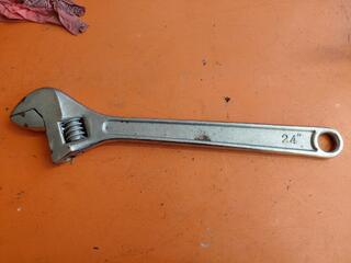 24" Adjustable Spanner