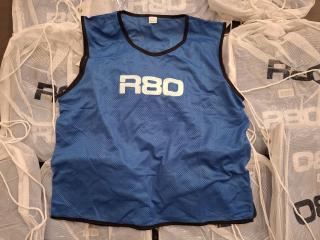 100 R80 Training Bibs - Large
