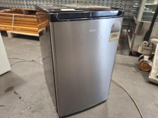 Haier HRZ-113SS Refrigerator