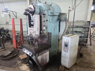 VSS 1607/C Hydraulic Press 1600kN 1977 Czechoslovakia