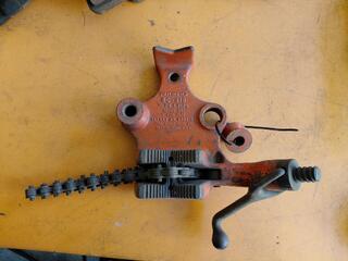 Ridgid BC-410 pipe chain vise