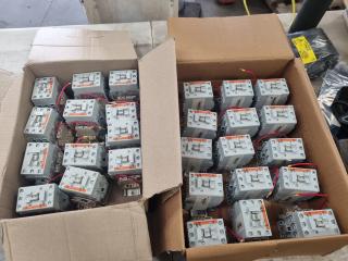 27x Sprecher Schuh 3-Phase Contactors CA7-30-00