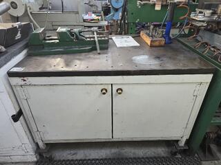 Heavy Duty Mobile Workbench