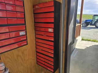 4 Drawer Units of Hydraulic Fittings