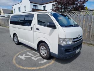 2010 Toyota HiAce ZL Petrol