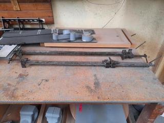 Pair of 945mm Sash Cramps (Clamps)