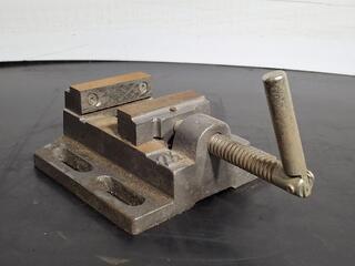 Small machine vice 2.5 inch