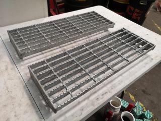 2x Industrial Galvanized Steel Steps