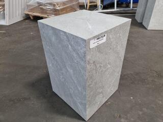 Stylish Porcelian Panel Pedistal Stand