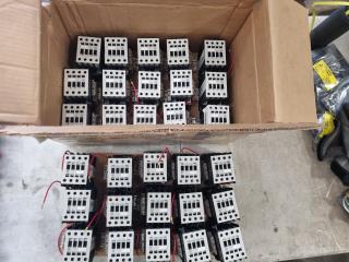 30x GE General Electric 3-Phase Contactors