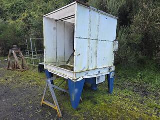 Nordson dust extraction unit MOD No. HOF3