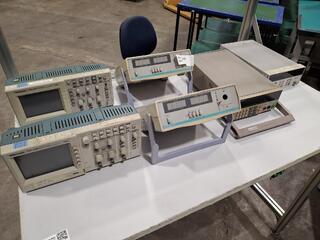 Assorted Faulty Test Equipment 
