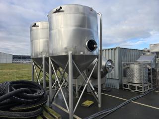 Stainless Tank on Stand