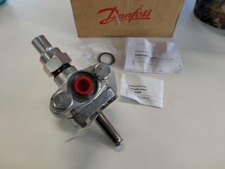 Danfoss EVRA 15 Solenoid Valve 032F6215