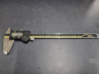 Mitutoyo Absolute 200mm Digital Vernier Caliper