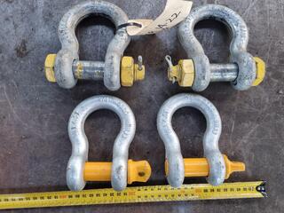 4x Assorted Bow Shackles