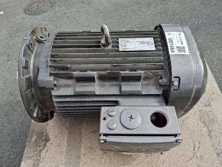 SEW-Eurodrive R97 DRE160MC4 Motor Gearbox Unit