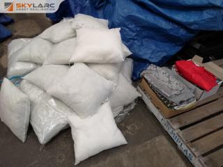 30+ 400x400mm Cushion Pillow Inserts w/ 40+ Assorted Covers