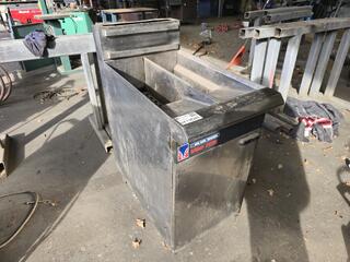 Blue Seal Vee Ray Deep Fryer