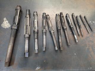 12x Assorted Adjustable Hand Reamers