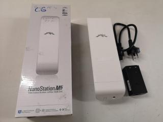 Ubiquiti NanoStation Wireless Bridge, M5 5GHz airMax 16dBi CPE Unit