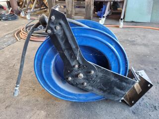 Retracting Air Hose Reel Assembly