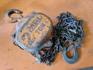 2000kg Chain Hoist by Vital