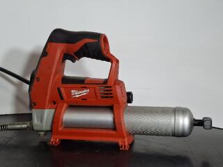 Milwaukee M12 Battery electric grease gun